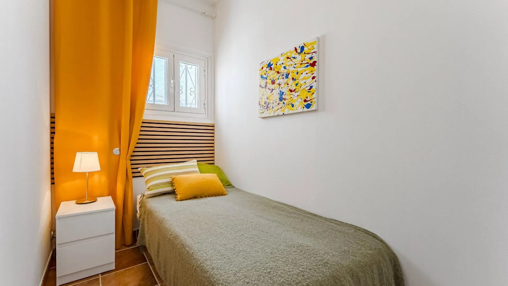 Apartment Near The Ocean And Sun Terrace Playa de las Americas  0*, Playa de las Americas (Tenerife)