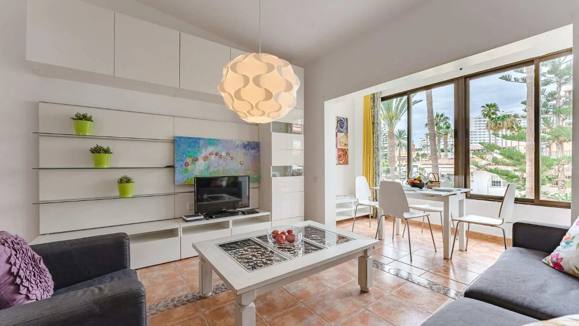 Επικοινωνία με το Apartment Near The Ocean And Sun Terrace